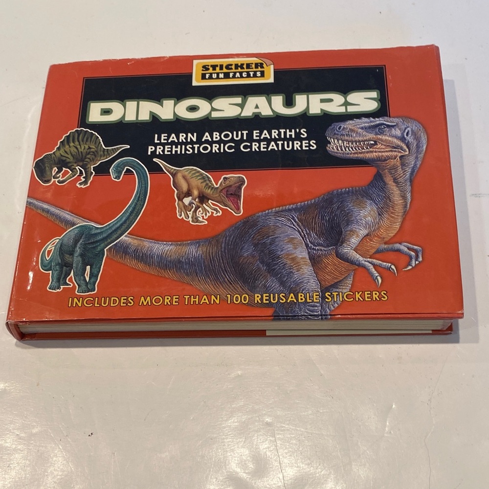 “Dinosaurs, Learn about Earth’s Prehistoric Creatures,”